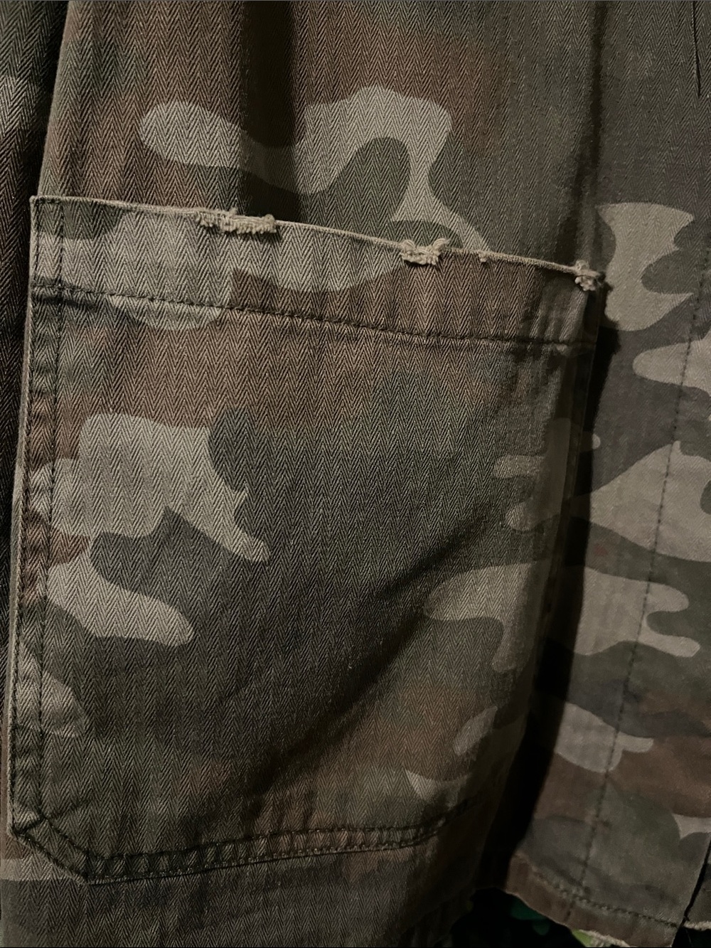 CoffeeShop Camo Field Shacket Jacket - Olive Green - Picture 4 of 9